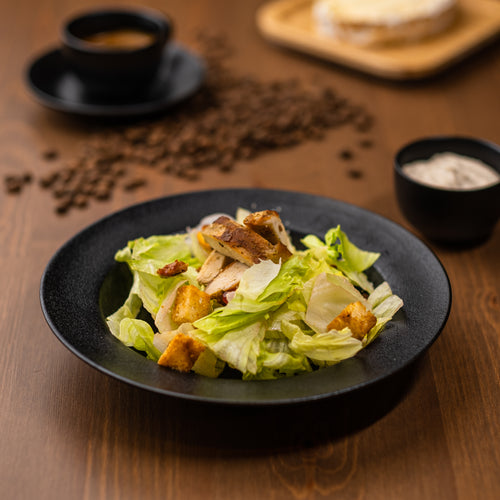 Chicken Ceasar Salad سلطة دجاج سيزر