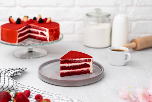 Red Velvet Cake كعكة المخملية الحمراء