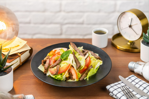 Thai Beef Salad سلطة لحم بقري تاي